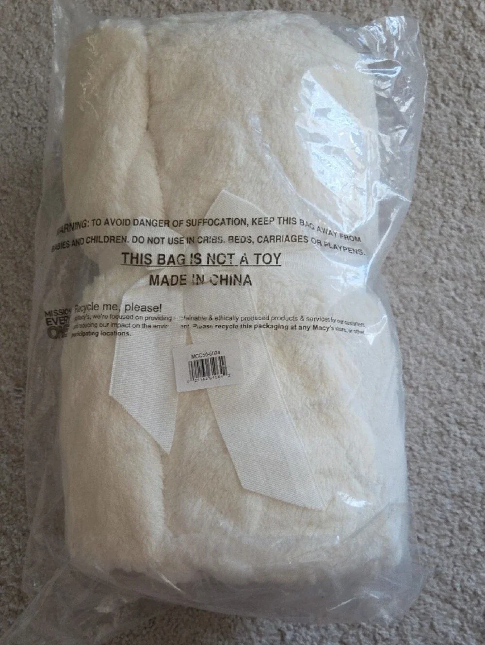 Premier Comfort Cozy Cable Knit Sherpa Throw - White